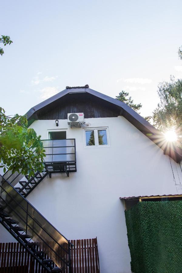 Feher Akac Guest House Palić エクステリア 写真